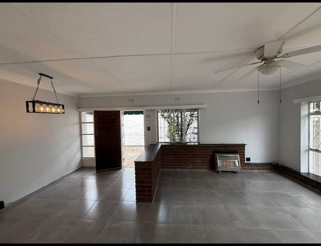 3 BEDROOM HOUSE FOR SALE IN NORWOOD